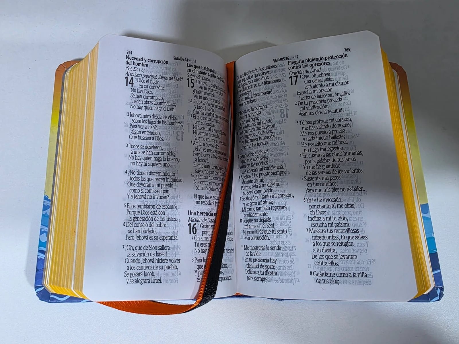 Biblia minibolsillo infantil arca naranja, tapa dura, canto naranja - Imagen 3