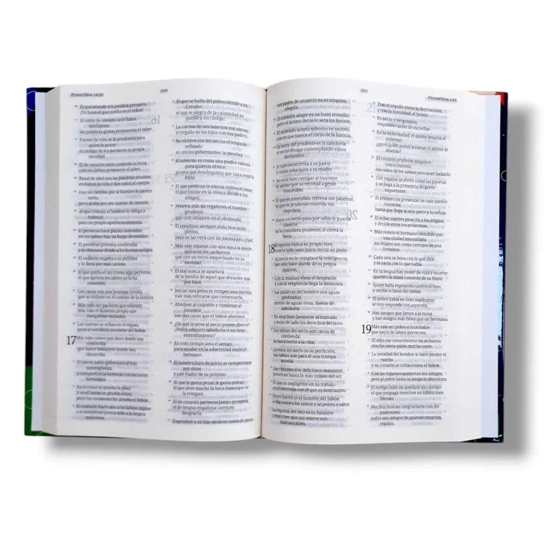 Biblia NVI Revisión 2022, Tapa Dura, Azul Juvenil, Letra grande - Imagen 2