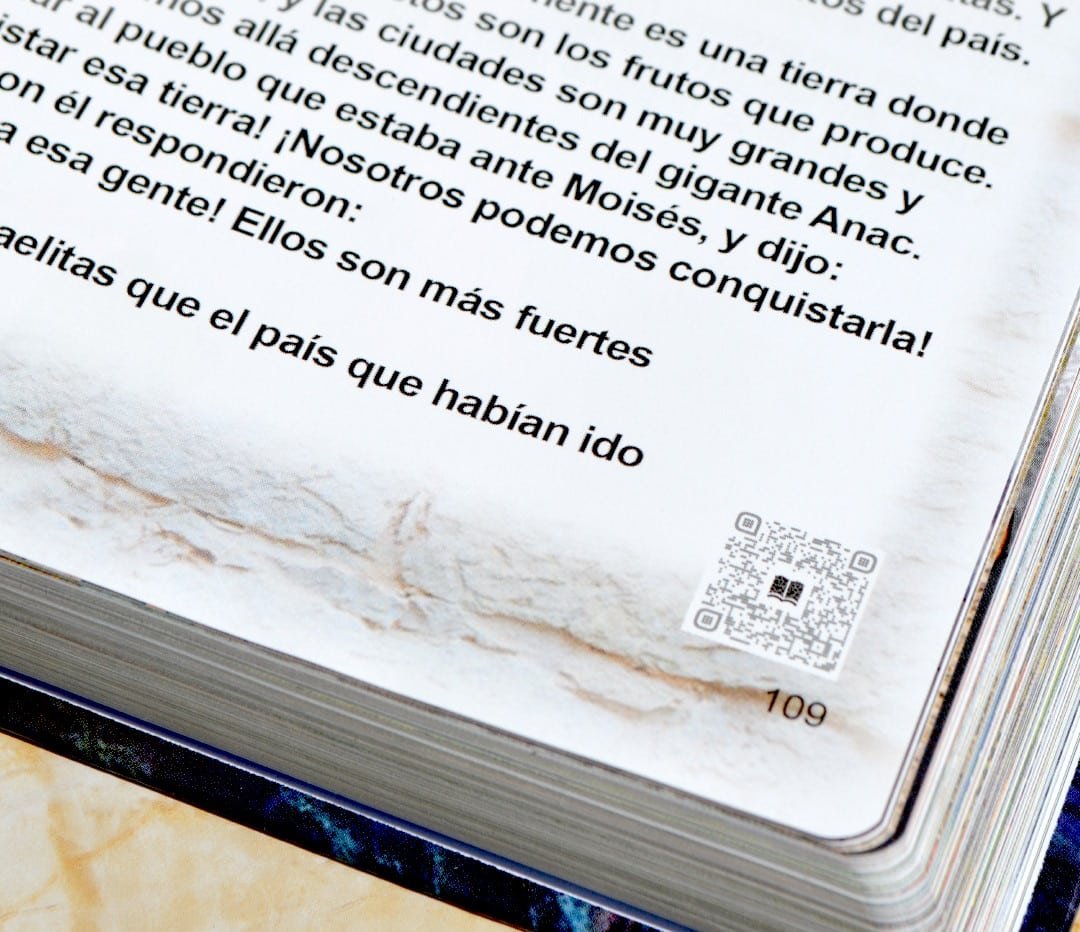 Devocional Diario para Niños Siempre Conmigo 365 días con ilustraciones y QR - Imagen 11